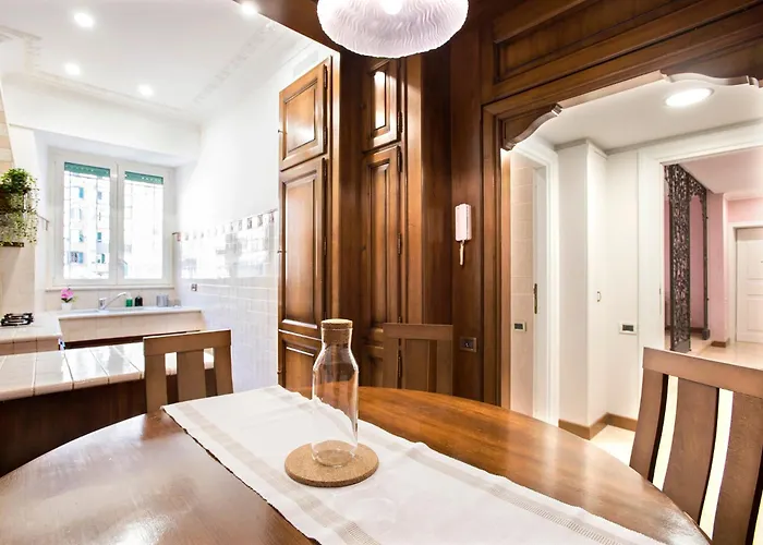 Apartment Appia Luxe - A Poche Fermate Del Centro Rom
