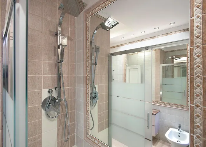 Apartment Appia Luxe - A Poche Fermate Del Centro *