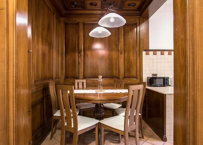 Appia Luxe - A Poche Fermate Del Centro Apartment *